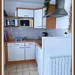 Cabourg, Plain Pied Avec Terrasse Acces Direct A La *