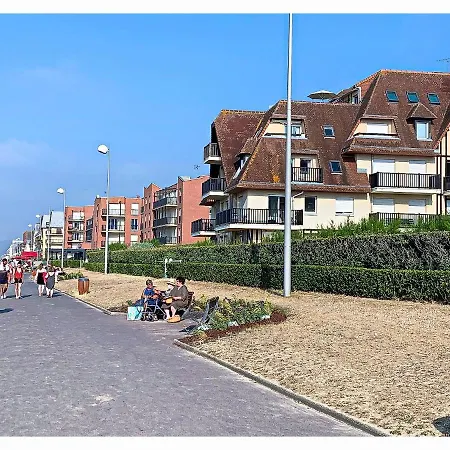 Cabourg, Plain Pied Avec Terrasse Acces Direct A La