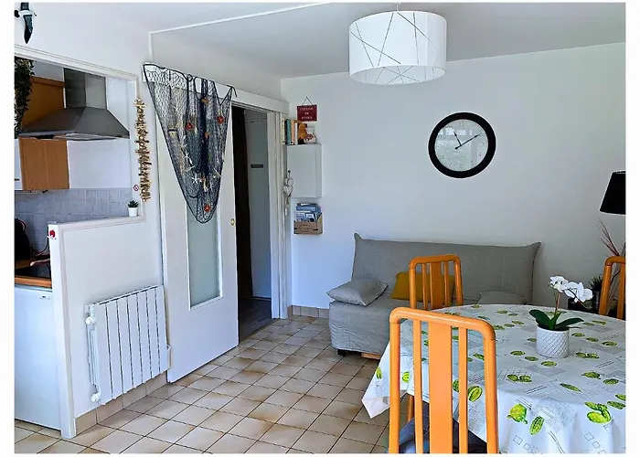 Cabourg, Plain Pied Avec Terrasse Acces Direct A La Apartament Cabourg