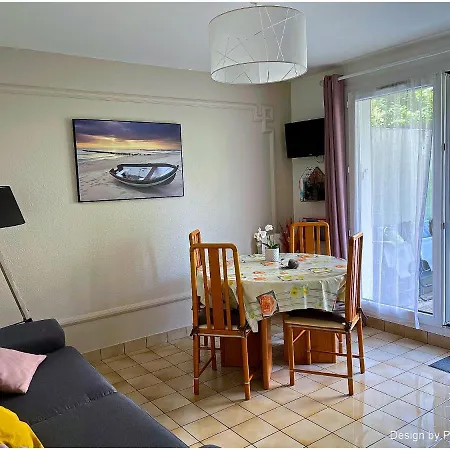 Cabourg, Plain Pied Avec Terrasse Acces Direct A La 公寓 卡布尔