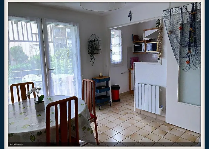 Cabourg, Plain Pied Avec Terrasse Acces Direct A La